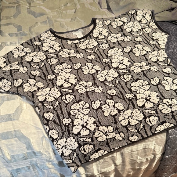 Cynthia Rowley Sweater Size M - Picture 1 of 4